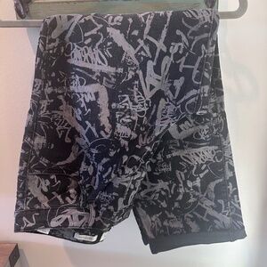 ❄️ NWOT ✨ LOGO by Lori Goldstein Abstract Print Boyfriend Jeans – Size 12 ✨